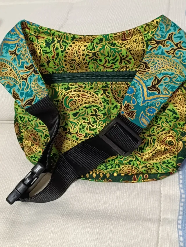 Riñonera Caomka con monedero