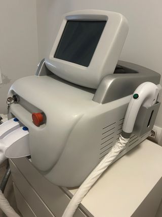 Máquina SHR Y NDYAG Multifuncional en venta