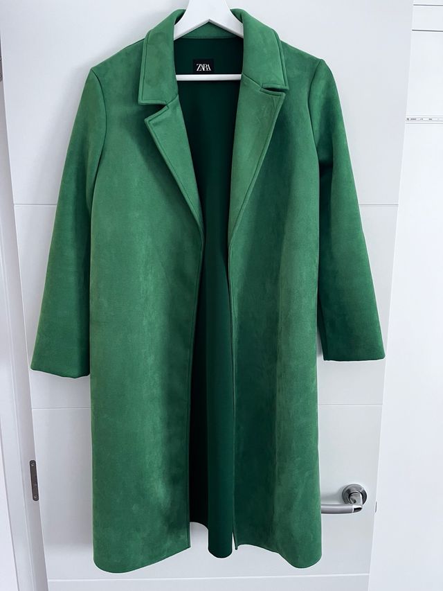 Abrigo verde Zara Talla S