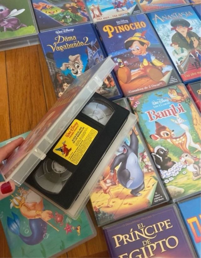 Confezione 28 film VHS Disney Classici