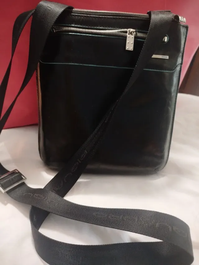 Bandolera Piel Piquadro Negra