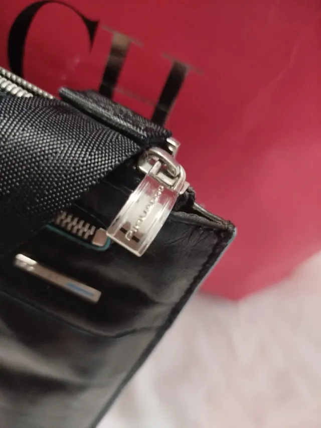 Bandolera Piel Piquadro Negra