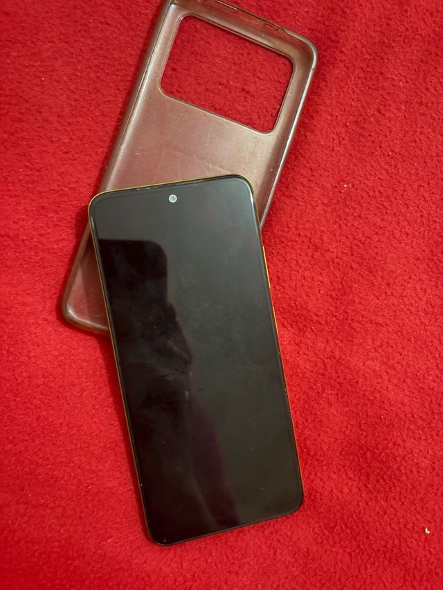 Xiaomi Poco M4 Pro Giallo