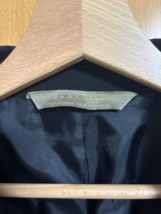 Americana Zara Negra Solapa Satén