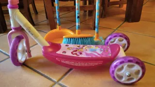 REGALo Patinete infantil niñas + juego infantil