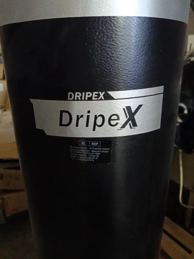 Saco de boxeo Dripex sin base de succión.