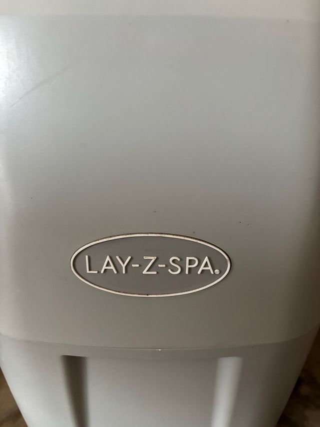 Jacuzzi Lay-Z-Spa Bestway para 4 personas