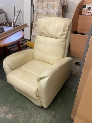 Butaca relax beige piel