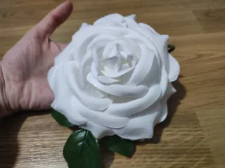 Conjunto flores celeste y blanca + pendientes