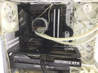 E1177453-0 Pc Clonico Clonico