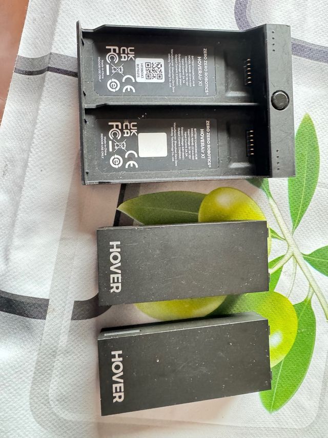 Cargador y Baterías HoverAir X1 Zero Robotics