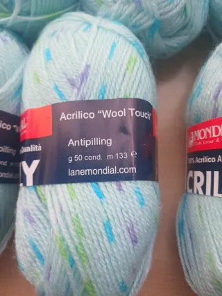 20 Ovillos Lana Mondial Crilly Stamped