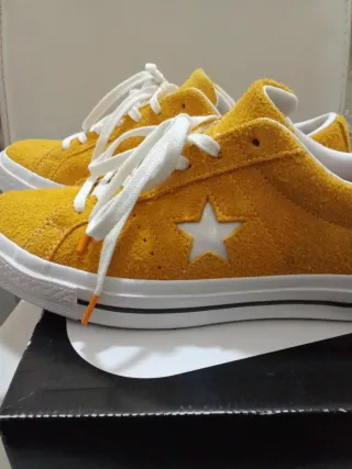 Converse sneakers scamosciate gialle uomo