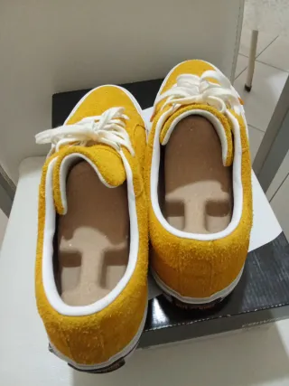 Converse sneakers scamosciate gialle uomo