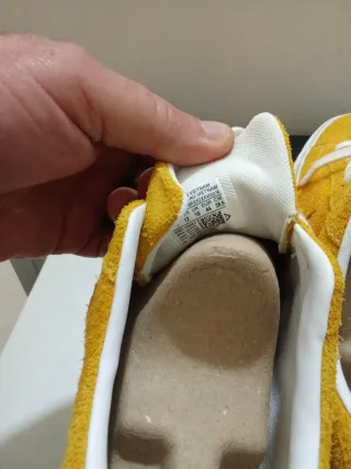 Converse sneakers scamosciate gialle uomo