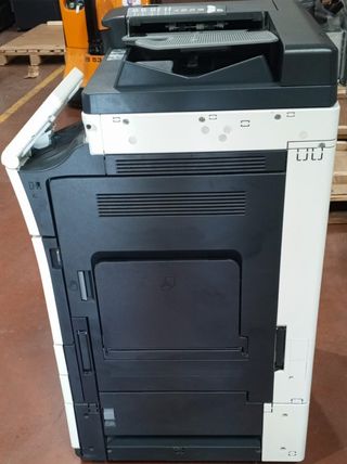 FOTOCOPIADORA, ESCANER E IMPRESORA MULTIFUNCIÓN