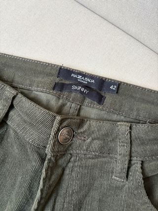 Pantaloni donna velluto a coste