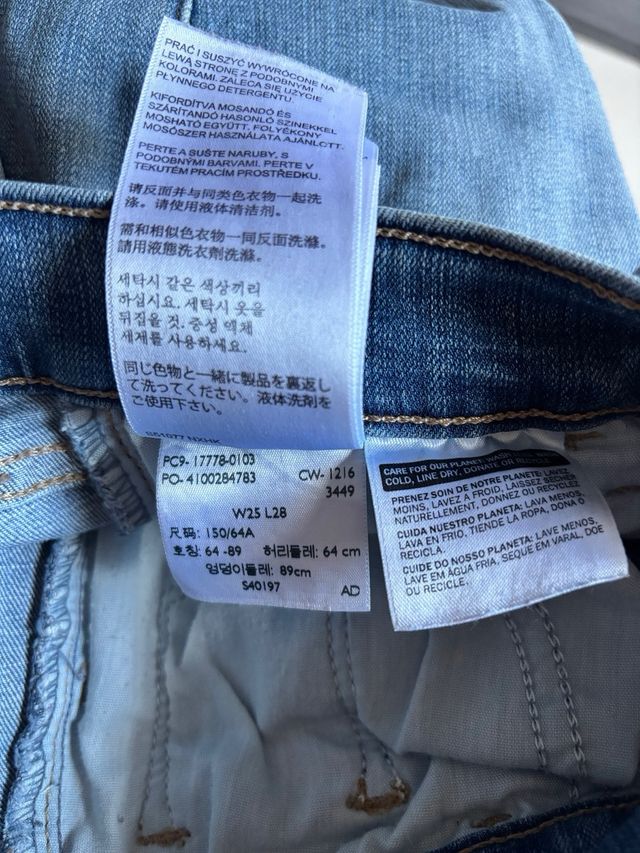 Levi's 710 Súper Skinny Talla 25