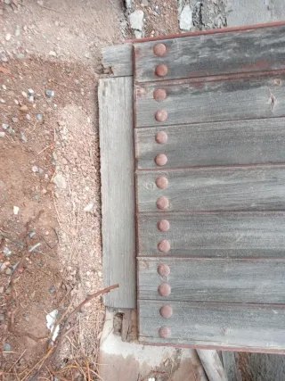 Puerta antigua de madera