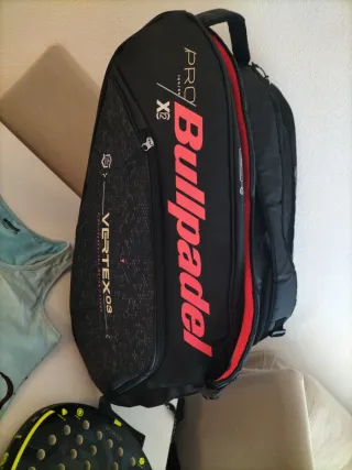 Conjunto Padel Varlion y Bullpadel