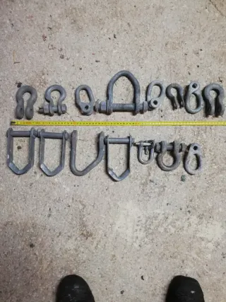 moschettoni grilli a gru ganci anelli omega