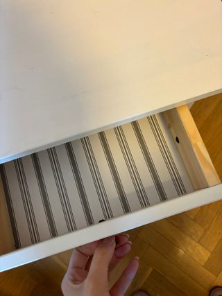 Mesita de noche IKEA madera maciza