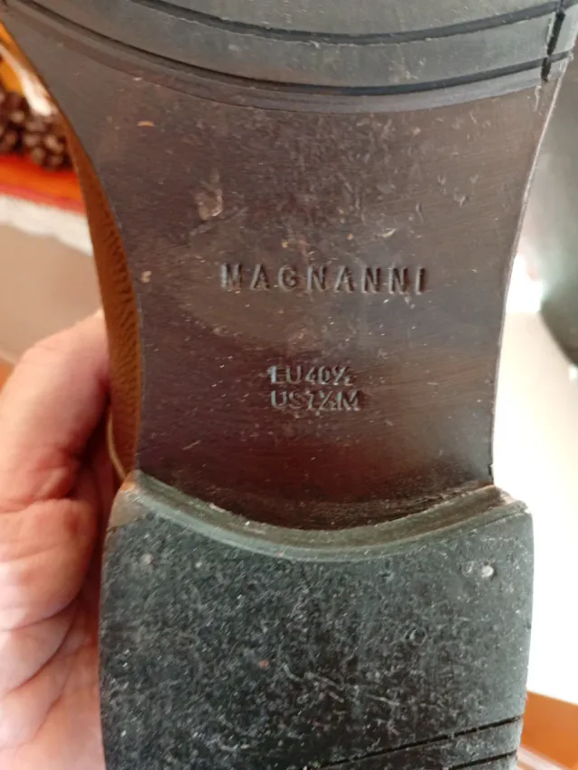 Zapatos de vestir marrones con doble hebilla