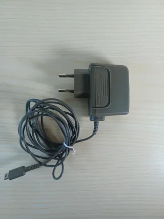 Alimentatore Nintendo DS Lite