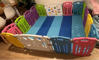 Parque infantil para bebés y niños