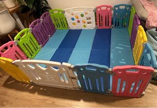 Parque infantil para bebés y niños