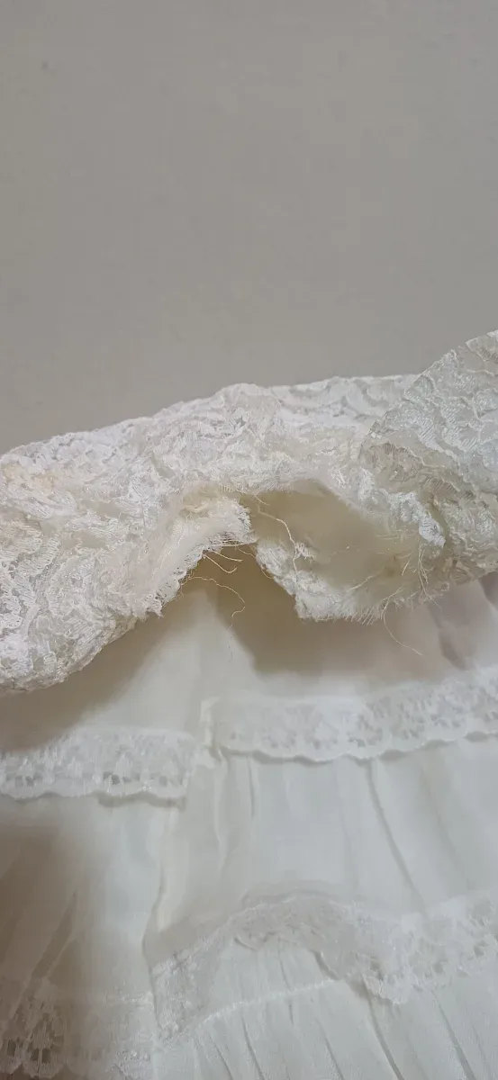 Abito Barbie bianco con pizzo e scarpe