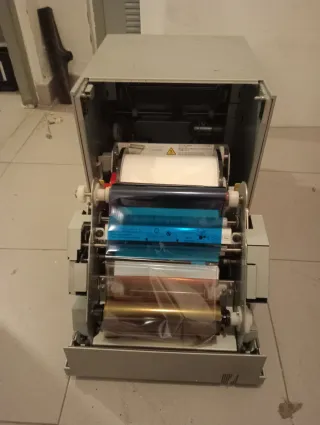 Impresora Fotográfica Fujifilm ASK-2000