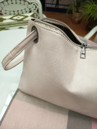 Conjunto: Mantoleta, Cartera y Gafas