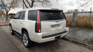 Cadillac Escalade 2015