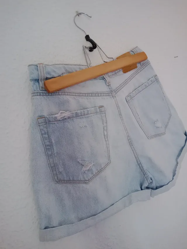Shorts vaqueros mom Stradivarius Talla M