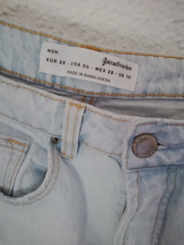 Shorts vaqueros mom Stradivarius Talla M