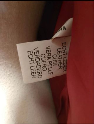 Chaqueta de cuero roja