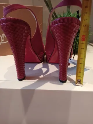 Christian Louboutin Nazik Phyton 2004 Sandalias