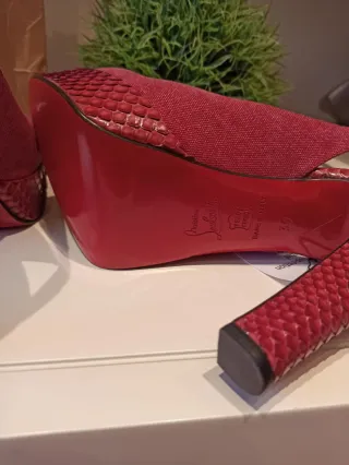 Christian Louboutin Nazik Phyton 2004 Sandalias