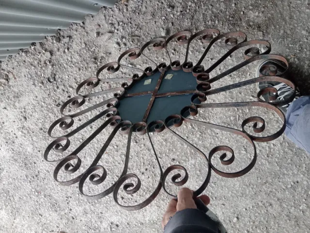 Espejo de Hierro Forjado Estilo Sol Grande