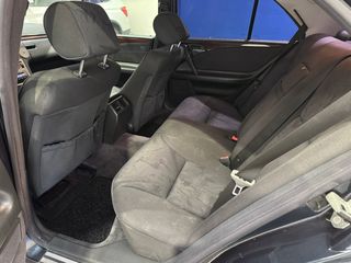 Mercedes-Benz Clase E 300 td