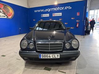 Mercedes-Benz Clase E 300 td