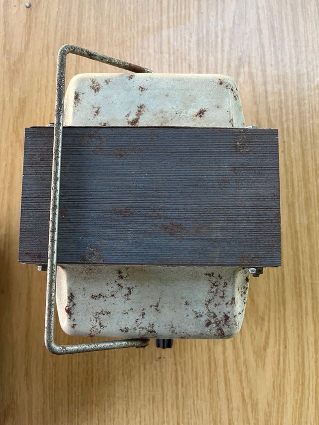 Transformador Elétrico Vintage