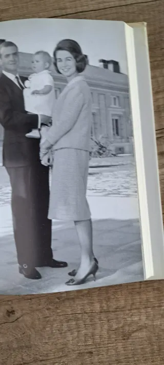 La Reina Sofía muy de cerca. Libros Reina de Españ