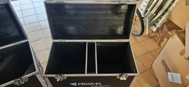 Baúl Flight Case Iluminación Ruedas