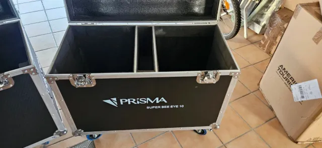 Baúl Flight Case Iluminación Ruedas