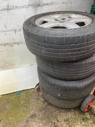 Llantas y Rines Usados peugeot 407