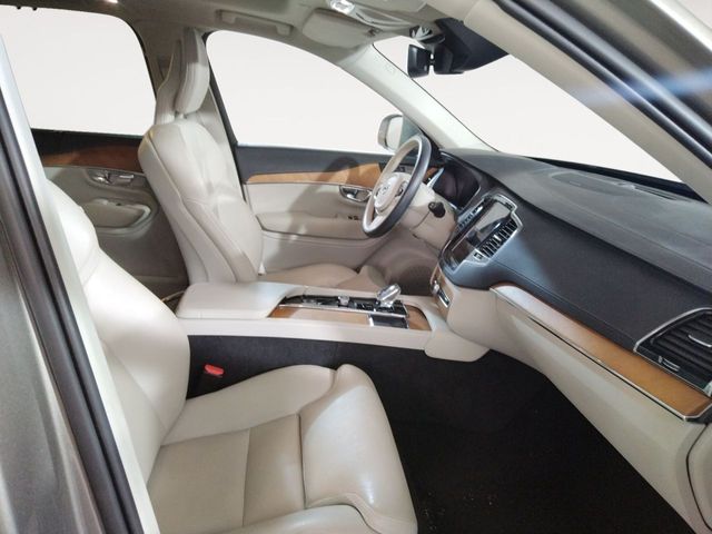 Volvo XC90 T8 AWD Recharge Inscription Expression Twin Engine