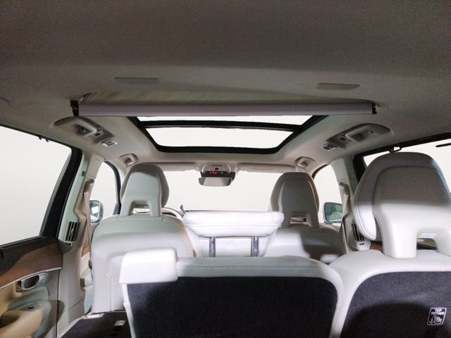 Volvo XC90 T8 AWD Recharge Inscription Expression Twin Engine