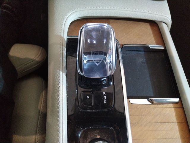 Volvo XC90 T8 AWD Recharge Inscription Expression Twin Engine